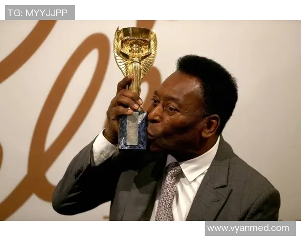 8月26日出生的世界足坛巨星与辉煌瞬间全景盘点