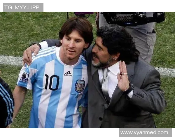 足球球星纵横：从梅西到C罗，探究他们如何改变了全球足球格局与竞技精神